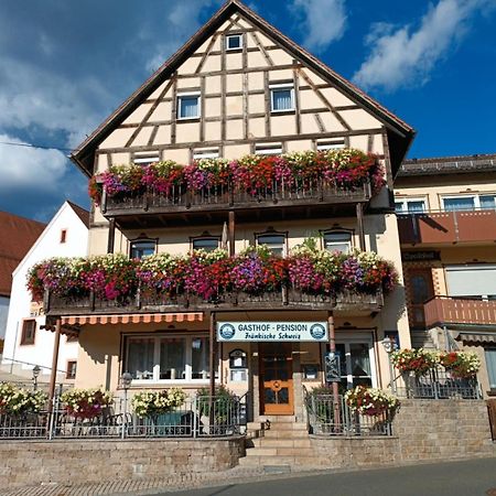 Gasthof-Pension Fraenkische Schweiz اوبرتروباخ المظهر الخارجي الصورة